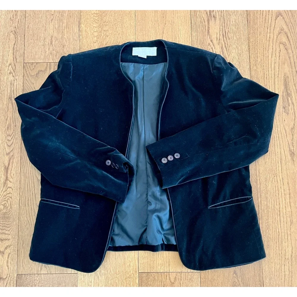 Vintage Emporium Capwell Black Velvet Blazer Jacket Boxy Open Front
